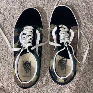Army colored vans